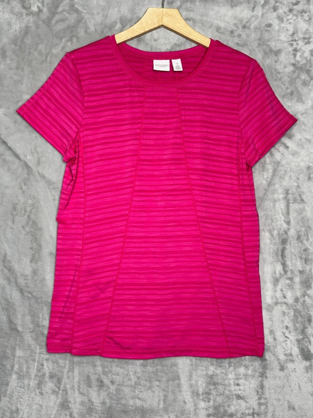 Weekend's by Chicos Top Womens Medium Pink Stripe Activewear Athletic Stretch
